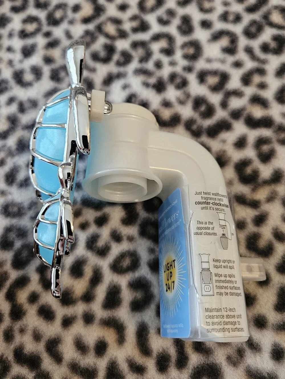 Bath & Body Works Blue Silver Turtles Light Up 24/7 Wallflowers Bulb Holder NWT